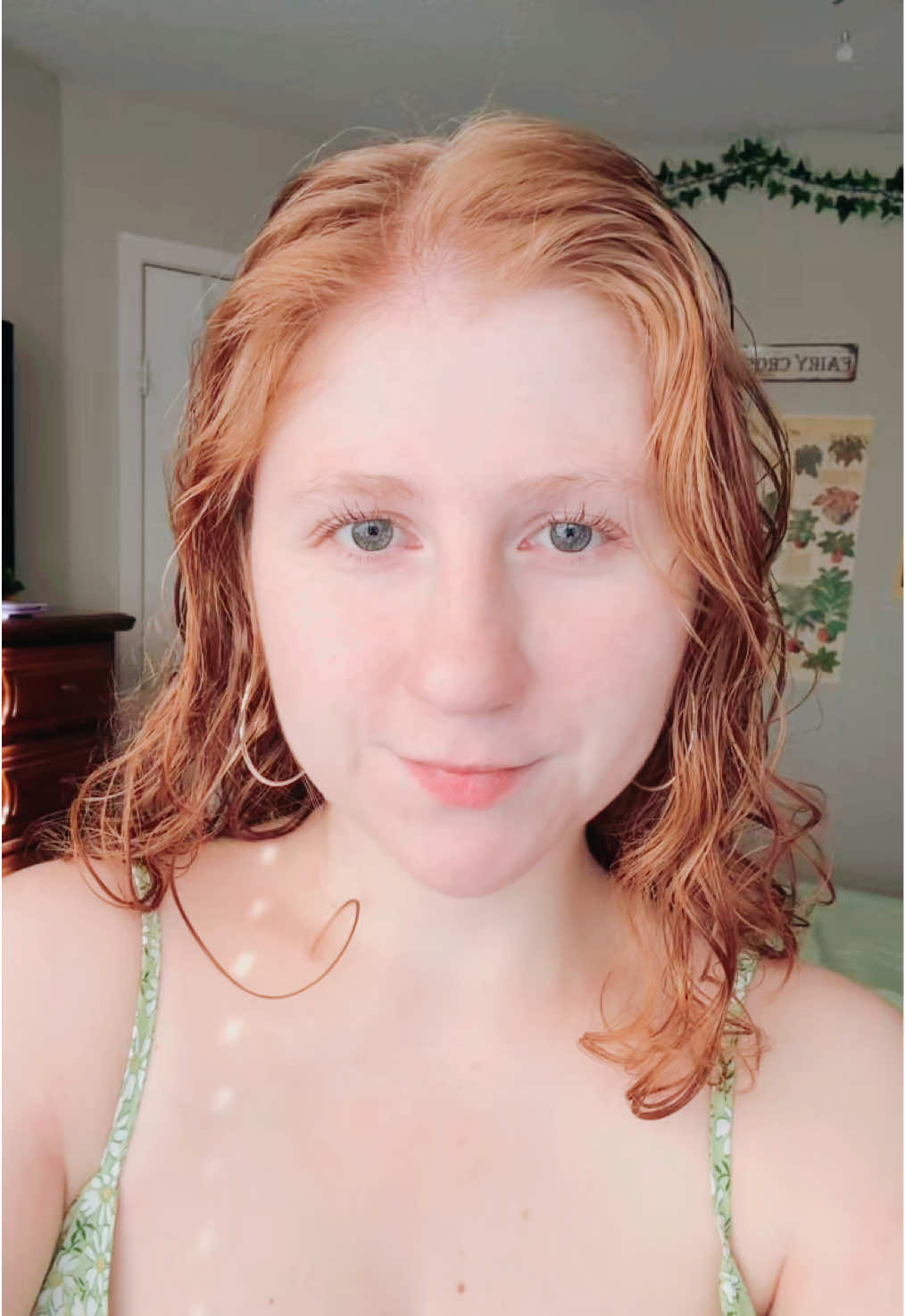 I know surprisingly I have eyebrows LOL. #redhead #redheads #redhair #ginger #fairskin 