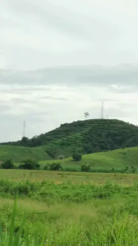 有空多赚钱#没事早点睡 #ရွှေတြိဂံအထူးဇုန်🇱🇦🇹🇭🇲🇲 #东南亚 #风景 #万象 #老挝 #金三角 #特区 #fyp #viral #foryour #foryoupage #tiktok #tiktoklaos🇱🇦 #tiktokchina #tiktokmyanmar 