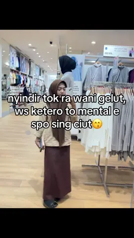 nek rese mbok kene di antem,ra gur nyangkem,ro mlerok sak rombongan#fyp #foryoupage #katakata #bahanrasanrasanmu 