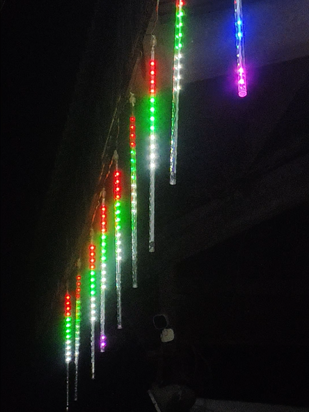 Christmas lights solar meteor lights #hangingchristmaslights #christmas2025 #christmas 
