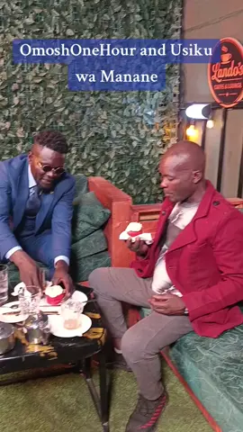 Usiku wa manane with OmoshOneHour squaring their dinner at Lando's Hotel.  #jacaranda #bungelamwananchi 