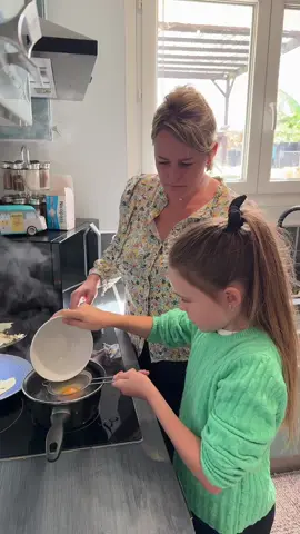 Ta fille n’a pas envie de manger comme nous !!🤣🤣