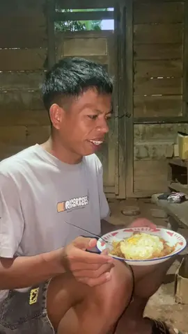 Madinah lawoh sembarang lagi”di co bolo #tomblokkuning @Dapur Umma Yanti 