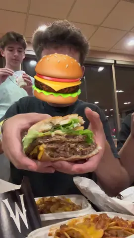 first time eating wendys feat. @lilelgobro #fyp #mukbang #eats #wendys #canada🇨🇦 