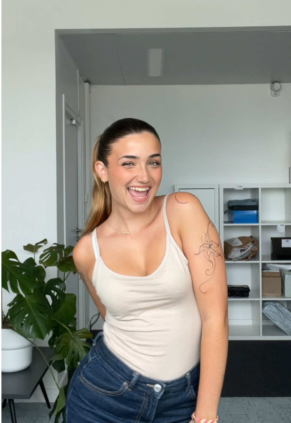 +1