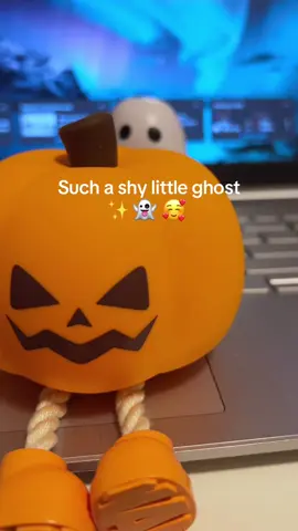 TikTok has some of the best Halloween decorations this year! 🎃 👻  . . #tiktokshopcreatorpicks #creatoricons #elevatedhome #halloweendecor #ghost 