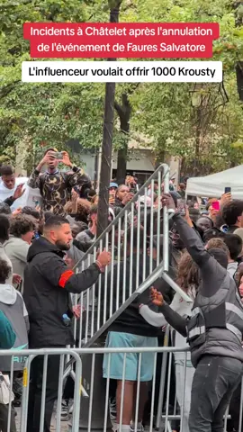 Incidents en cours à Châtelet les Halles à Paris suite à l'événement de l'influenceur Fares Salvatore qui voulait offrir 1.000 Krousty. L'évènement a été annulé en raison de la très forte affluence. #FaresSalvatore #Paris #Chatelet #Krousty 