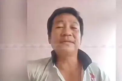 ओली भन्दा घमण्डी 😡 शेरे भन्दा बढी पदलोभी 😡 प्रचण्ड भन्दा बढी दोग्लापना 😡 राजेन्द्र महतो भन्दा बढी नश्लबादी 😡 आफु बाहेक अरूलाई स्वीकार गर्न नसक्ने, “म जस्तै राम्रो कोही छैन” भन्ने सोच बोकेका हर्का सम्पाङले सेकेन्ड–सेकेन्डमा फेसबुकमा पोस्ट हान्दै नेपालीबीचको आपसी सद्भाव बिगार्ने र आन्दोलनलाई व्यक्तिगत स्वार्थका लागि प्रयोग गर्ने काम मात्रै गरे। थोरै मात्र भए पनि बाँकी रहेको इज्जत र सम्मान पनि अहिले आएर आफैंले गुमाए।