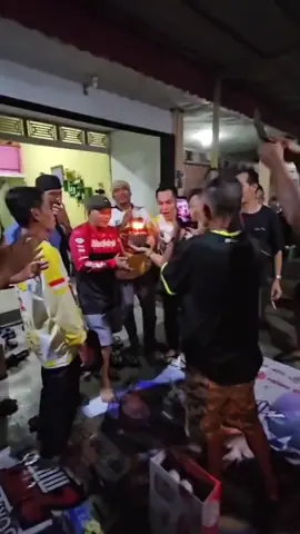 bahagia igu sederhana #happybirthday  #sorotan  #jangkauanluas  #fyppppppppppppppppppppppp  #tiktokviral 