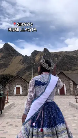 Mejor pueblo turistico del mundo , quedé maravillada ,definitivamente un pueblo con encanto ❤️#missapc👑 #caylloma_arequipa_peru🇵🇪 #missapc #sibayo 