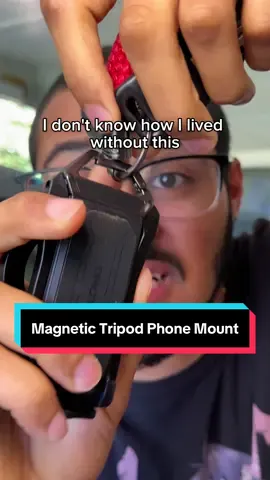 Best keychain Tripod!? How should I test this next?🤔 #tripod #magneticphoneholder #magneticphonemount #contentcreator #contentcreatortips 