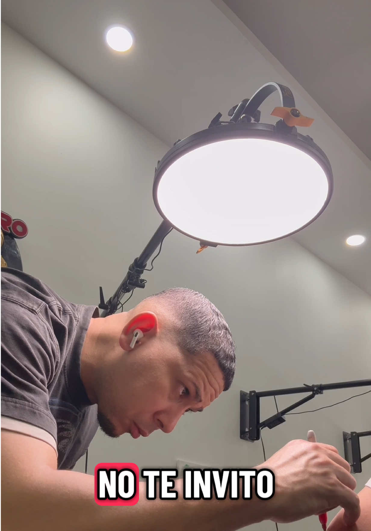 “¿Sabías que cada rayo en el cielo es la voz de un dios? ⚡ Ese es Zeus, el rey del Olimpo ##zeuz##tattootiktok##tattoo##viral##fypシ゚viral