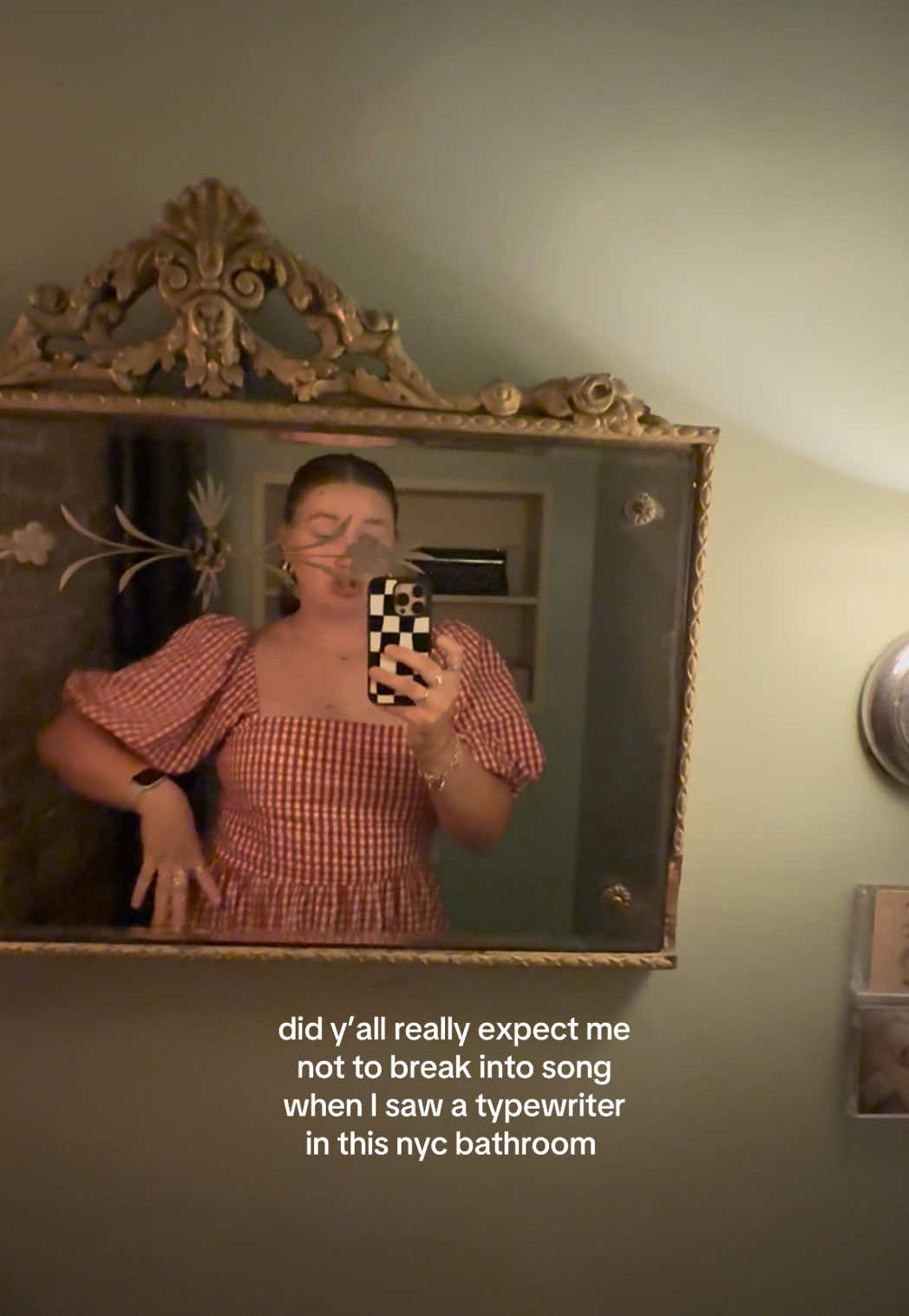 I miss ttpd era, I’ll say it #taylorswift #ttpd #torturedpoetsdepartment #swifttok #taylornation 