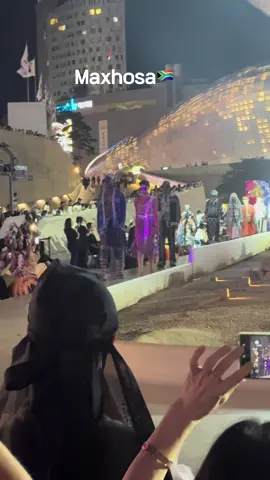 #maxhosaattire #seoulafricanfestival2025 #dongdaemundesignplaza #africafashion #southkorea🇰🇷 #southafricanteachers🇿🇦👩‍🏫 