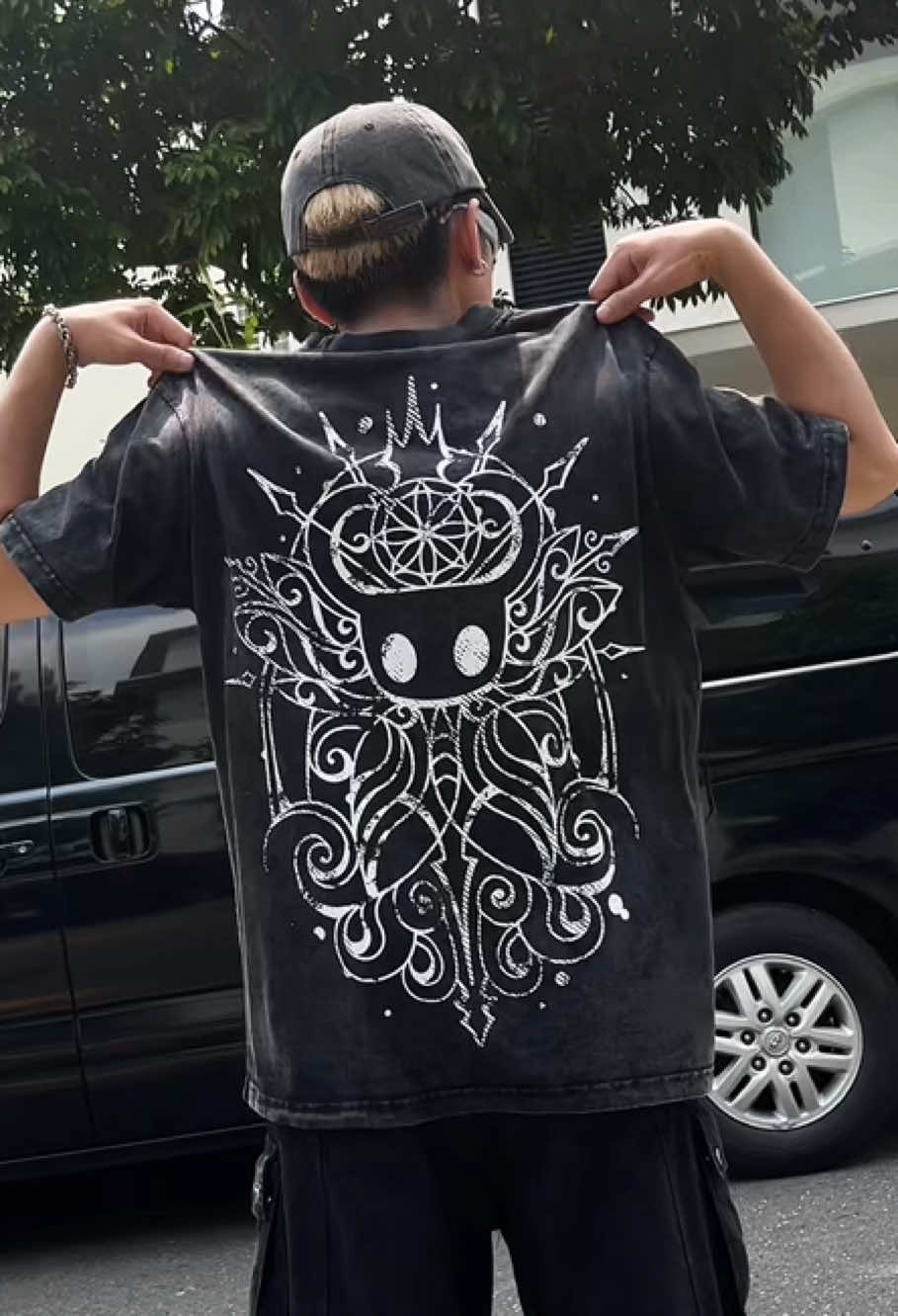 Where shadows rise 🔥🔥order now☝️⚡️ #hollowknight #hollowknightsilksong #thehollowknight #indiegame #gameshirt #fyp #viral #anime79 