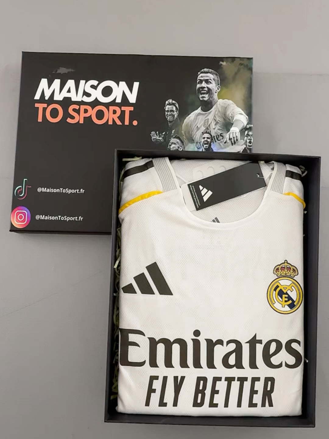 3 Maillots Acheté 1 Offert 🎁⚡ -25% SUR TOUTE LA BOUTIQUE AVEC LE CODE : MTSP25#maisontosport #maillotfoot #flocage #pourtoi #soleil #ete #halamadrid