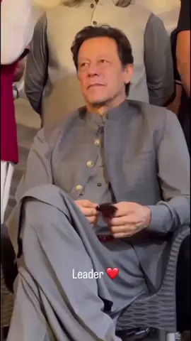 #imrankhan #imranlovers #imrankhanzindabad#pti #pleaseunfreezmyaccount 