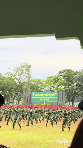 Berhubung orangtua gak bisa hadir meliat anak anaknya pelantikan, semoga vidio vidio ini dapat menghibur bapak/ibu semua. #pelantikanrindam1bb  #rindam1bbpematangsiantar 