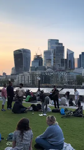 London, United Kingdom #welcometolondon #TravelUK #londonstreets #unitedkingdom #unitedkingdom 