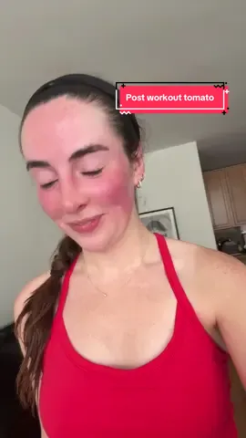 Doesn’t help the class was 100 degrees #workout #chicagotiktok #lol #foryoupage #sweat 