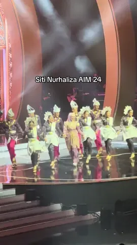 Persembahan penuh Dato Sri Siti Nurhaliza di AIM24  @Siti Nurhaliza #sitinurhaliza #sitizoner 