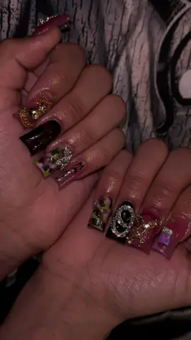 @SHORELINE MAFIA in MN tonight 😝 we back in bidness 🌬️  #nails #shorlinemafia 