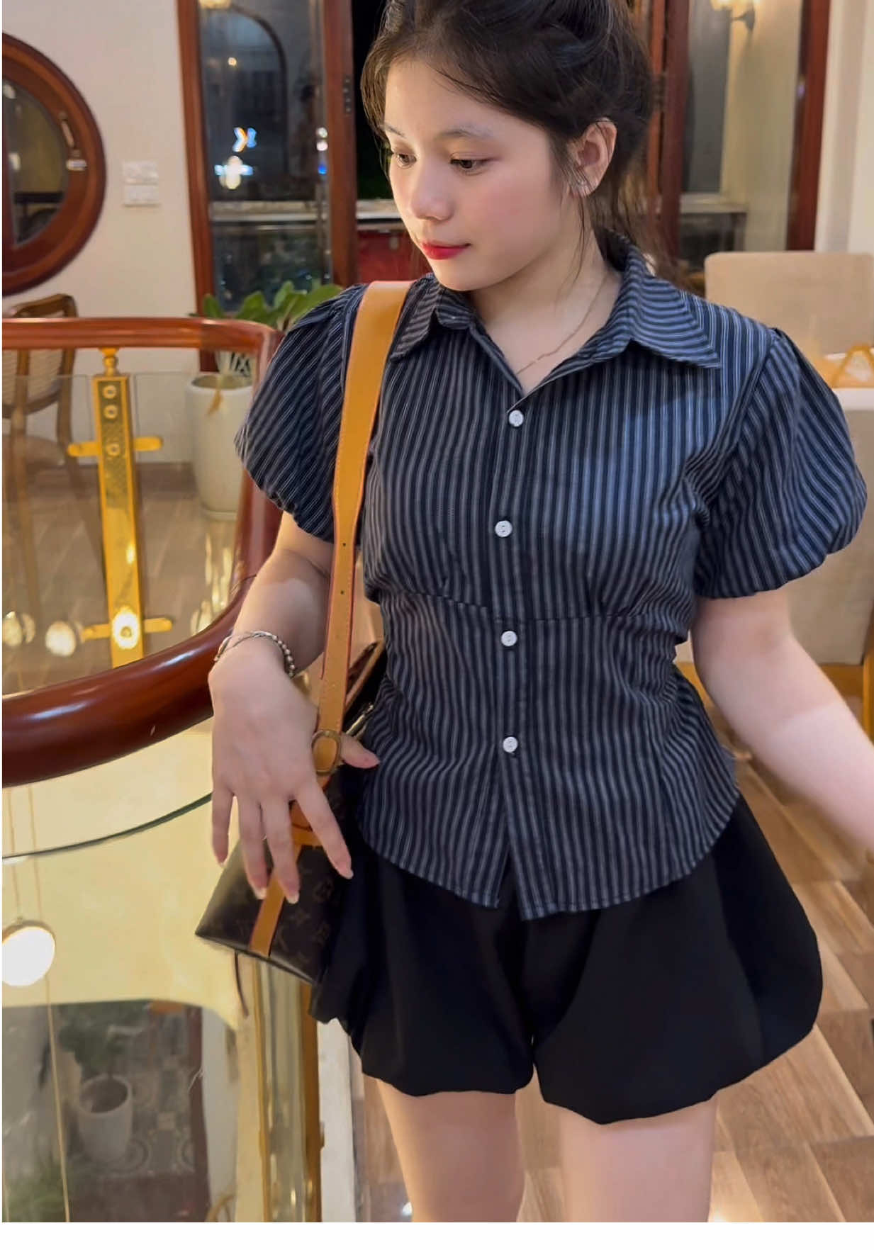 Sơ mi xinh