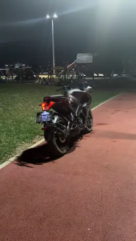 #rs200 #fyp #moto #motovlog #kesfetbeniöneçıkart 