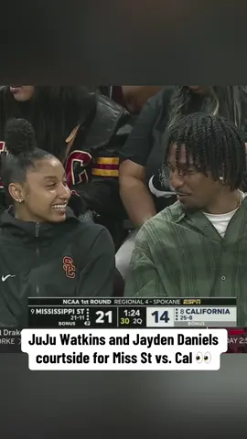JuJu Watkins was talking to NFL QB Jayden Daniels courtside 👀 #jujuwatkins #jaydendaniels 