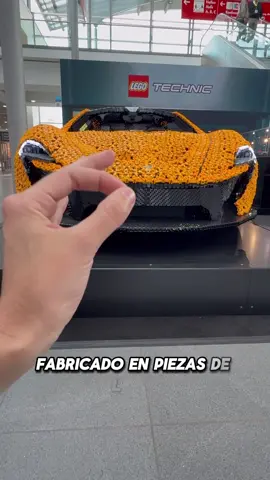 Waooo 😱 McLaren P1 en piezas de LEGO! 