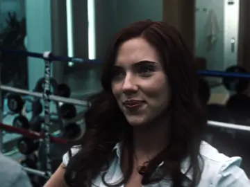 #NATASHAROMANOFF jumping of a cliff like y- WHAT. spc: aeunqiascenes #blackwidow #jurassicworld #marvel #abramsanatomy  (5 hashtag limit is pmo so bad) SIENNA NATASHA ROMANOFF ZORA BENNET JURRASIC WORLD REBIRTH 