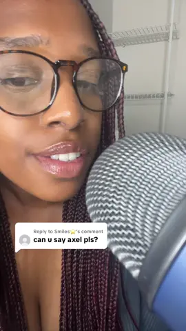 Replying to @Smiles⭐ 💞💕💘 #asmr #foryoupage #heresmysoulasmr  #ieatspace1 #asmrvideo  