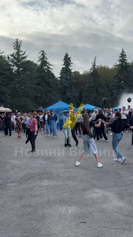 Dance 💃🏼   Вечірка біля водограю😊