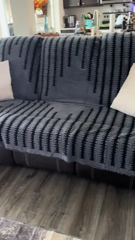 Couch cover. ##couchcover##sofacover##sofacovers##couchblanket