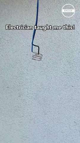 Clever trick to secure outdoor light bulbs #clever #trick #secure #Outdoors #light 