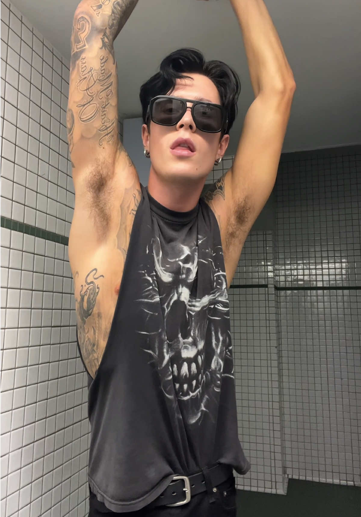 outfit check 
