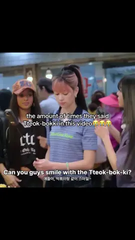 if i got a dollar for everytime they said Tteok-bokki i would be a millionaire 😭 #katseye #korea #mukbangs #tteokbokki #Vlog 