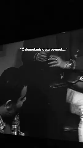 “𝐨̈𝐳𝐥𝐞𝐦𝐞𝐤𝐦𝐢𝐬̧ 𝐨𝐲𝐬𝐚 𝐬𝐞𝐯𝐦𝐞𝐤...“#Ahmetkaya #gültenkaya #acılaratutunmak #aşk #ikigözüm 