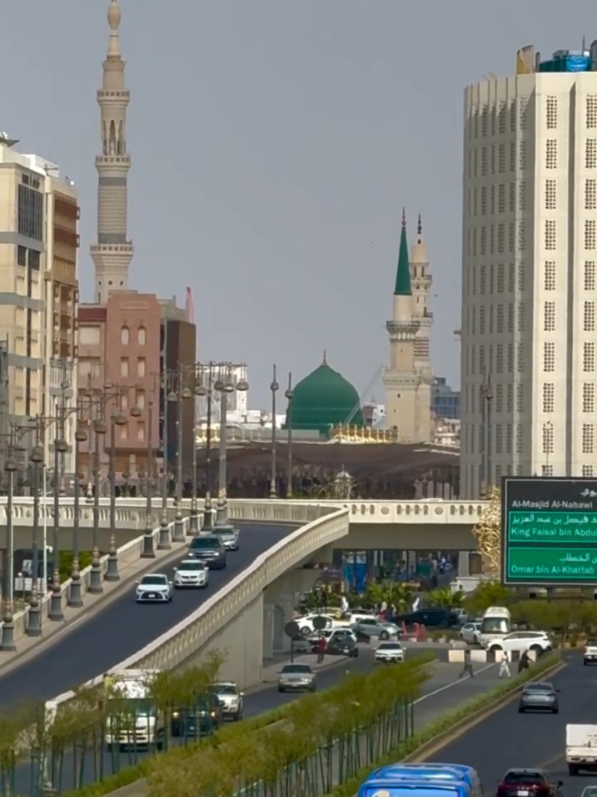 aaqa mariyan akhiyan madina wich ra gaiyan #makkhamadina🕋🕋🕋 #fypシ゚viral🖤tiktok #foryoupageofficiall #foryoupage 