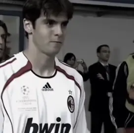 يالماشي للمحبوب  #acmilan #kaka #explore 