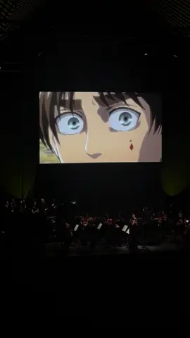 Goosebumps 🥹 …  #aot #AttackOnTitan #beyondthewalls #worldtour #erenjaeger 