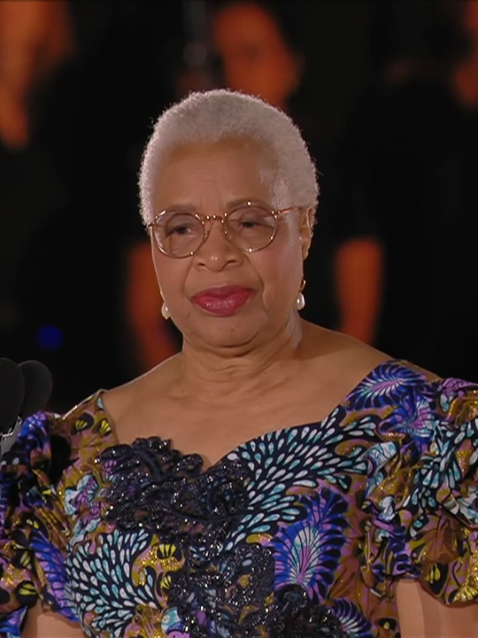 Graça Machel Mandela takes the stage at the 