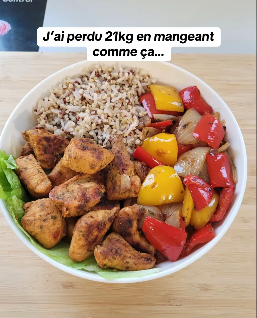 Je te partage des exemple d’assiettes équilibrées et rassasiantes qui m’ont aidé à perdre 21kg sans privation avec le jeune intermittent et de la marche 