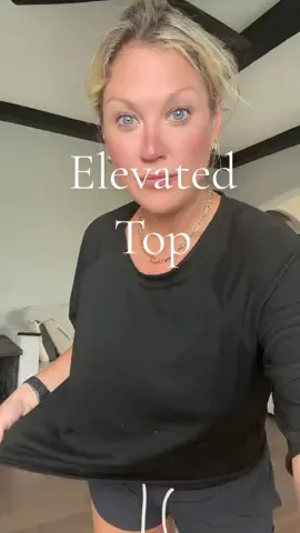 My favorite go to elevated top 🖤@LAICIGO #cutetops #womensfashion #comfortable #relaxed 