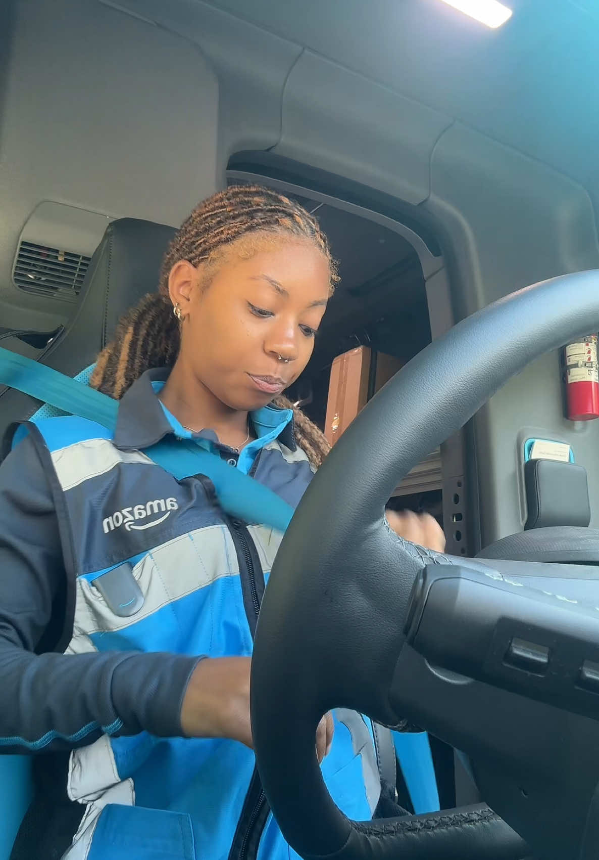 Work smarter not harder🤏🏽🤏🏽 #amazondelivery #dspdriver #fyp 