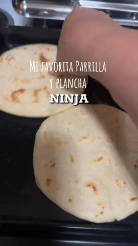 Un rico guisado y las tortillas hechas a mano no pueden faltar🤤😋 #chapines #centroamericanos #ninjakitchen #ninjasizzle #tiktokshop 