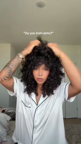 Im convinced that my hair made me stronger lol #CurlyHair #haircareroutine #curlyhairtutorial #curlyhairproblems 