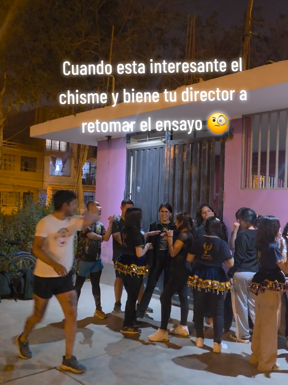 Se callan!🧐#comedia #saya #caporales#challenge 