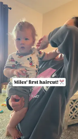 Guys I am unwell 😅 #momhumor #momlife #babyhaircut 