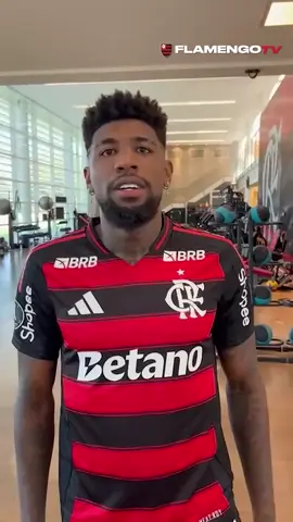 O Royal mandou o papo: agora a meta é 1 milhão! Assine em peticao.flamengo.com.br e mande pros seus amigos que ainda não assinaram. #Flamengo  #NacaoNaONU